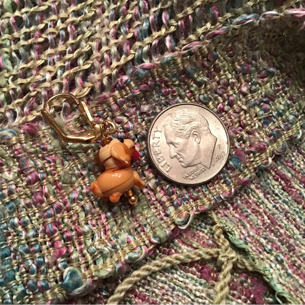 #229 Dog Shape Earrings